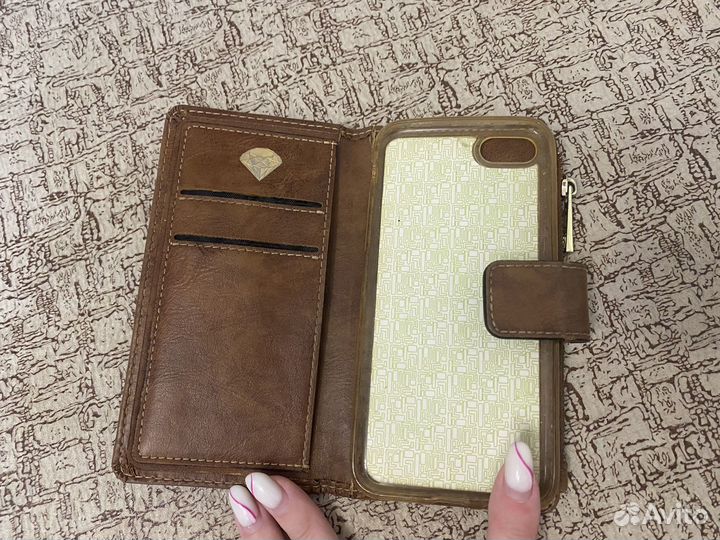 Чехол на iPhone 7