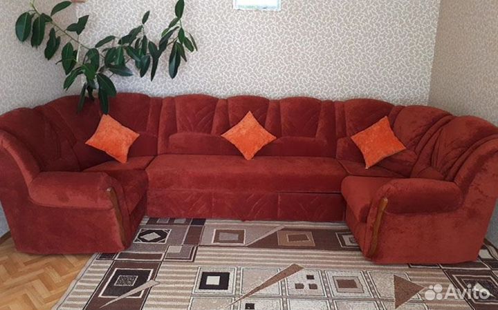 Перетяжка и замена обивки кухонных уголков