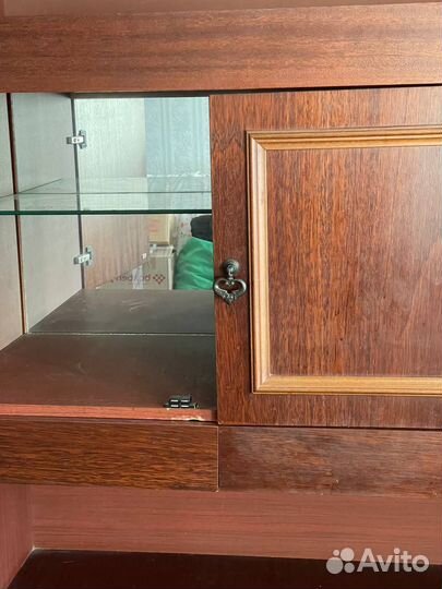 Шкаф стенка