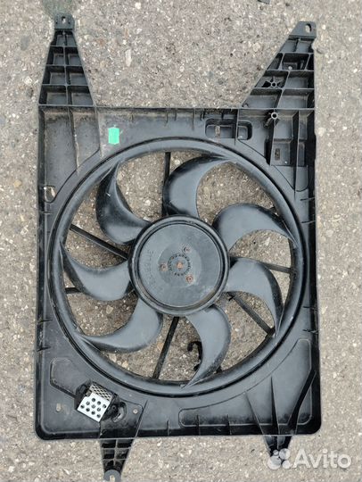 Кожух вентилятора Renault Logan/ LADA Largus