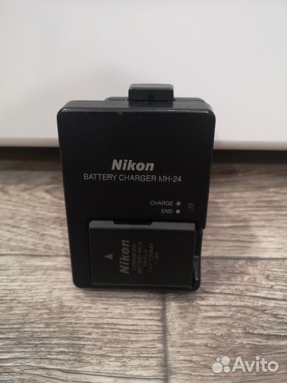 Зеркальный фотоаппарат nikon d3100