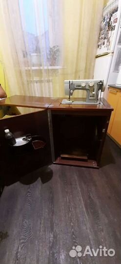 Швейная машина Чайка 3 кл.116-2