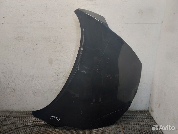 Капот Nissan Juke, 2011