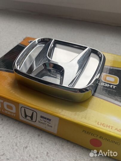 Эмблема Honda civic