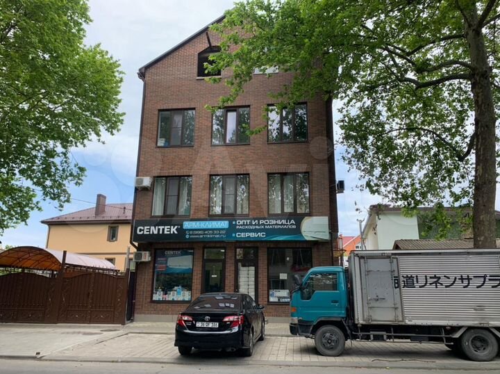 Дом 400 м² на участке 3 сот.