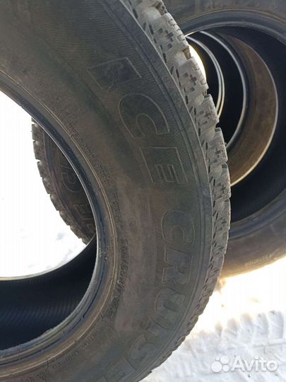 Bridgestone Ice Cruiser 7000 265/65 R17