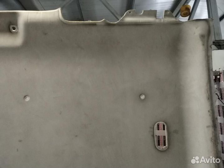 Обшивка потолка Hummer H2