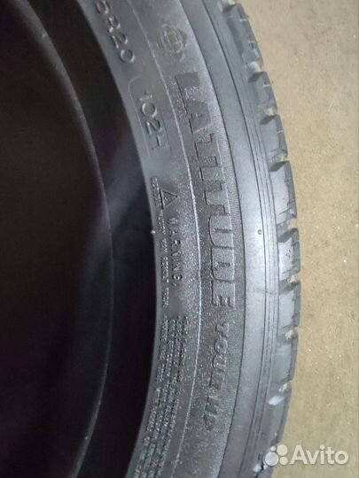Michelin Latitude Tour HP 235/55 R20