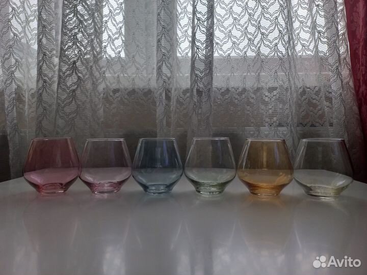 Бокалы 12 шт.цветное стекло люстр, гдр(оригинал)