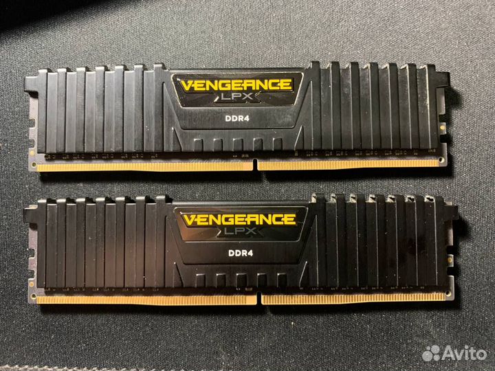 Оперативная память ddr4 16gb corsair vengeance