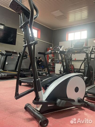 Эллиптический тренажер