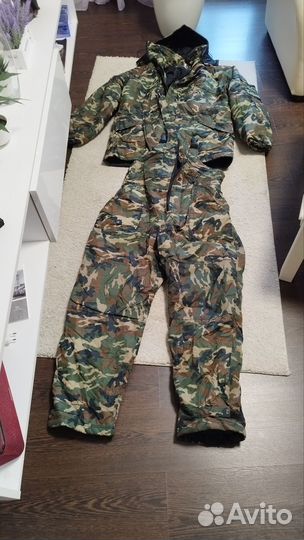 Зимний костюм для охоты и рыбалки
