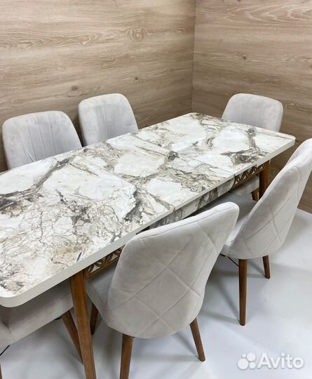 Раскладной стол и стулья 6 шт