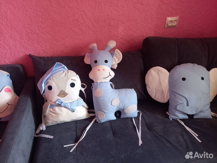 Бортики -зверята на детскую кровать