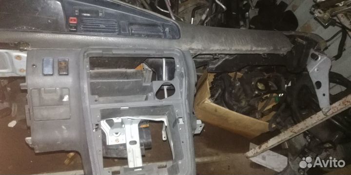 Панель с приборкой Ауди 100