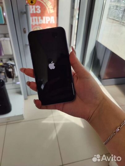 Телефон iPhone 11 256gb