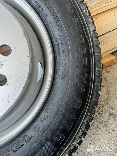 235/75R17.5 Колесо в сборе Continental