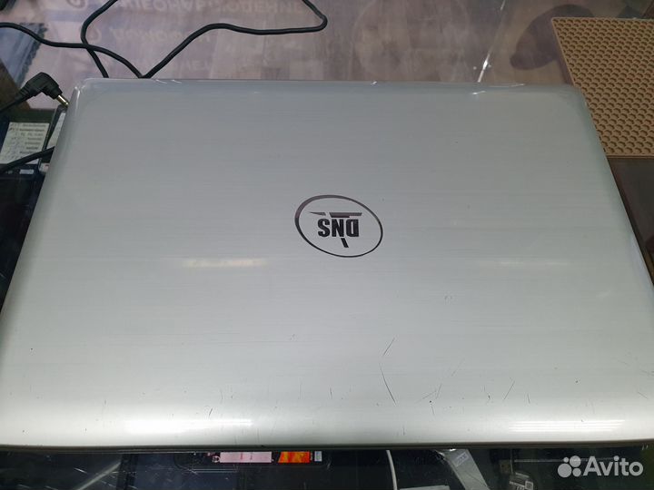 Ноутбук DNS i3 проц