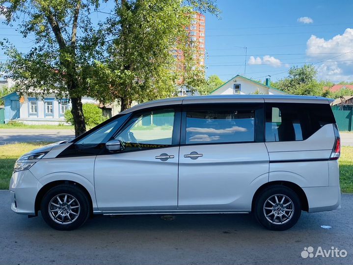 Nissan Serena 2.0 CVT, 2018, 87 000 км