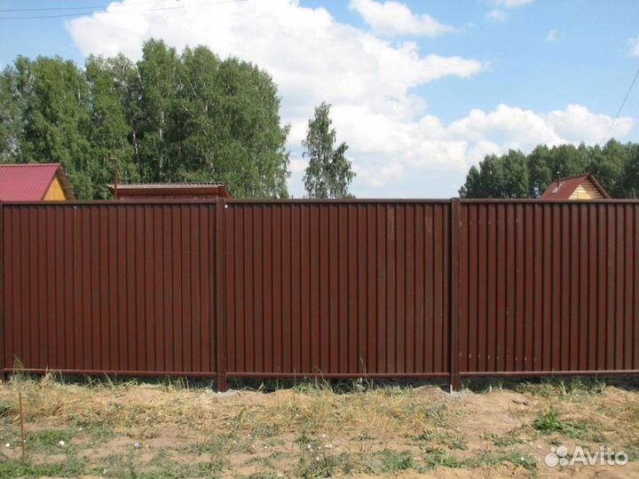 Забор из профнастила с установкой под ключ