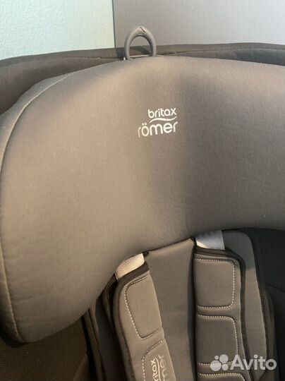 Автомобильное кресло britax romer trifix 2 i size