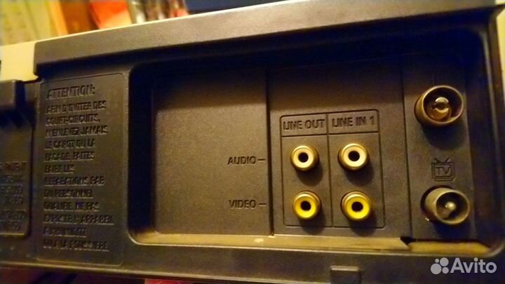 Видеомагнитофон Samsung SVR 270