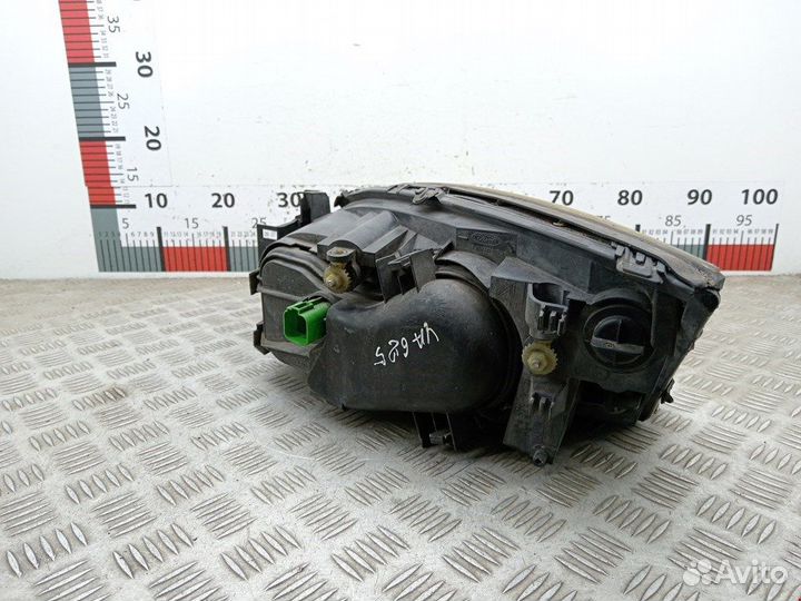 Фара передняя для Ford Mondeo 3 1435619