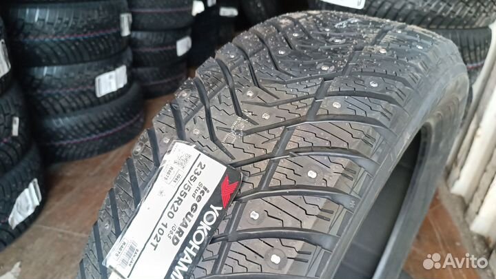 Yokohama Ice Guard Stud IG55 235/55 R20 102T