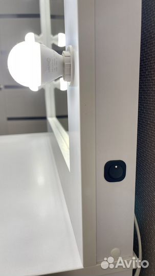 Гримерное зеркало