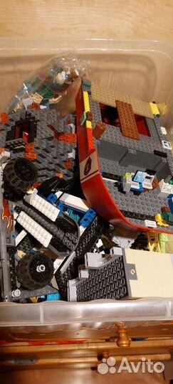 Lego контейнер