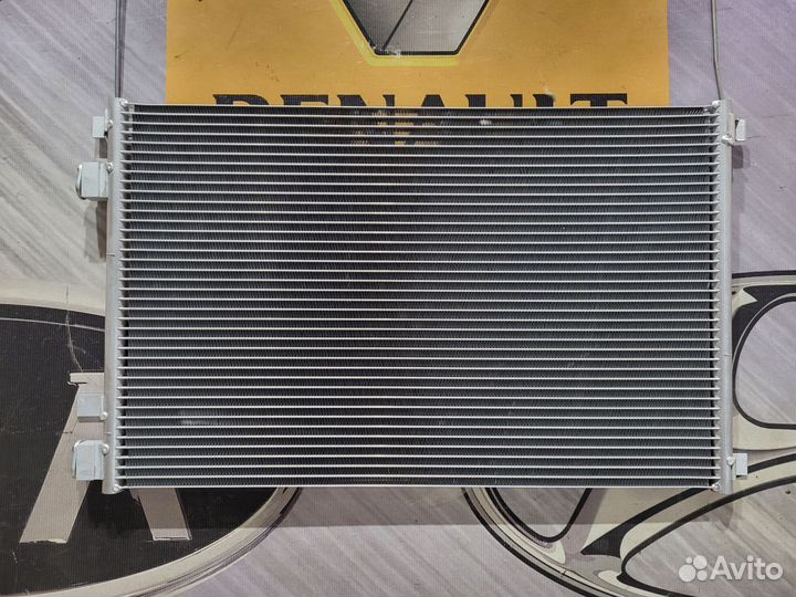 Радиатор кондиционера Renault scenic 2