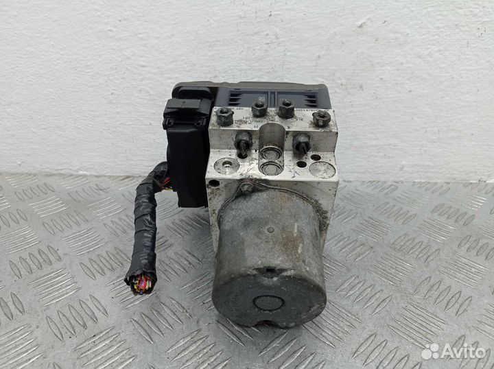 Блок ABS BMW X5 E70 6798284