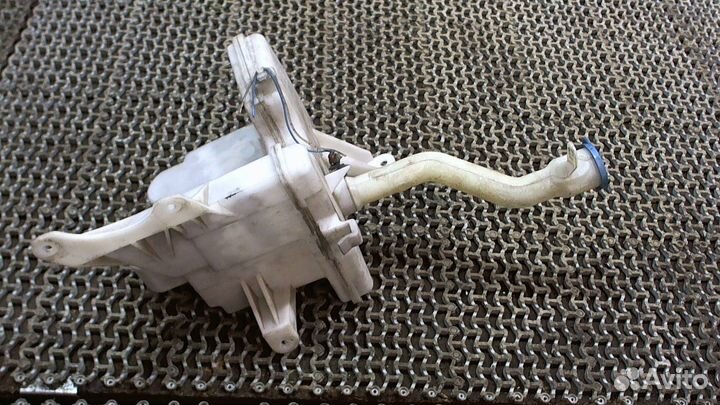 Бачок омывателя Toyota Auris E15, 2007