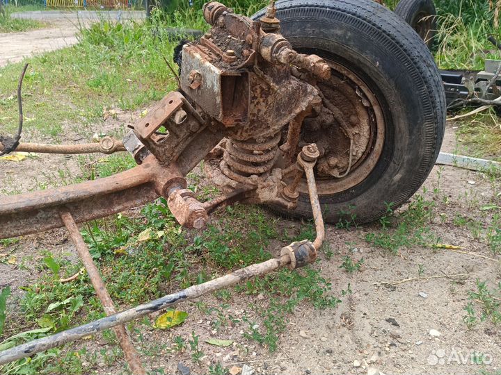 Передняя балка газ 24