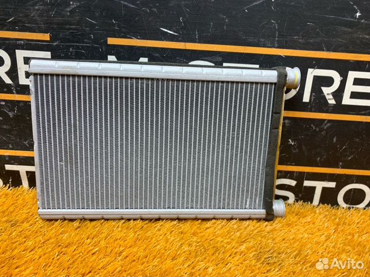 Радиатор печки Bmw 3-Series E90 N46B20B 2008