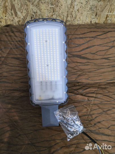 Светодиодный уличный светильник urban lite XL 150W