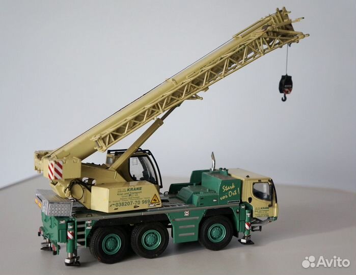 1/50 кран Liebherr 1050 HN Krane 1:50 WSI раритет