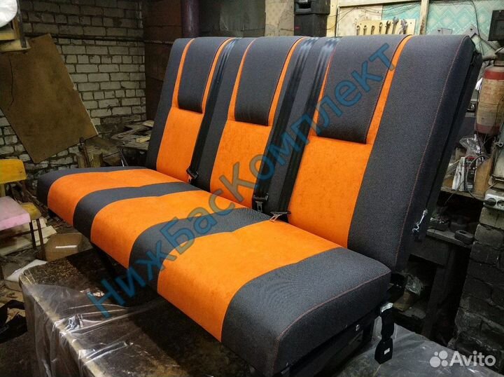 Диван спальник раскладной в Форд Транзит