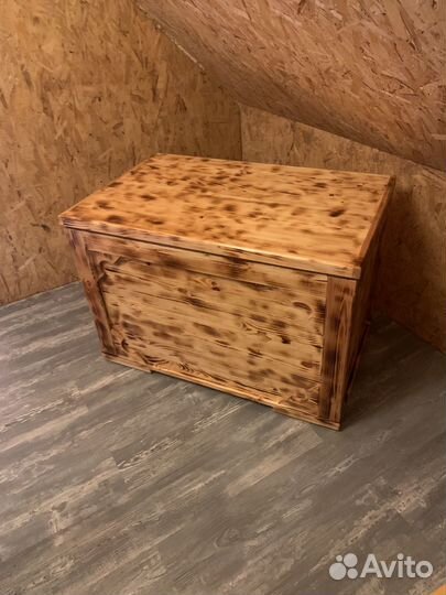 Сундук деревянный большой