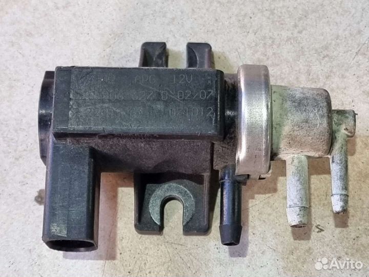 Клапан Volkswagen Transporter T5 AXD