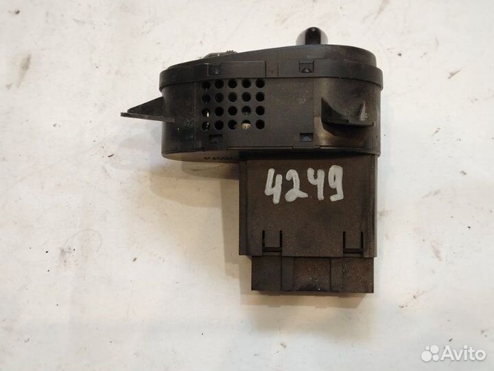 Блок управления световыми сигналами Ford Focus 1