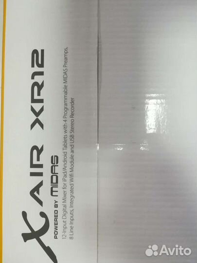 Behringer XR12 цифровой рэковый микшер