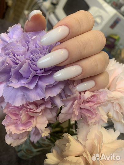 Наращивание ногтей педикюр