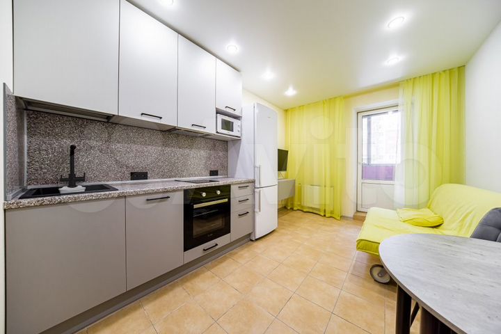 2-к. квартира, 58 м², 4/13 эт.