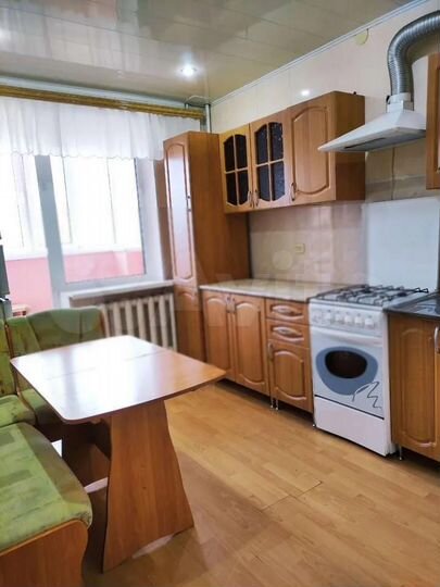 1-к. квартира, 40 м², 4/9 эт.