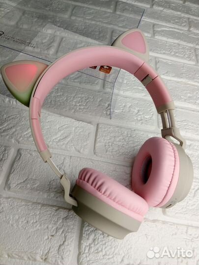 Беспроводные наушники новые
