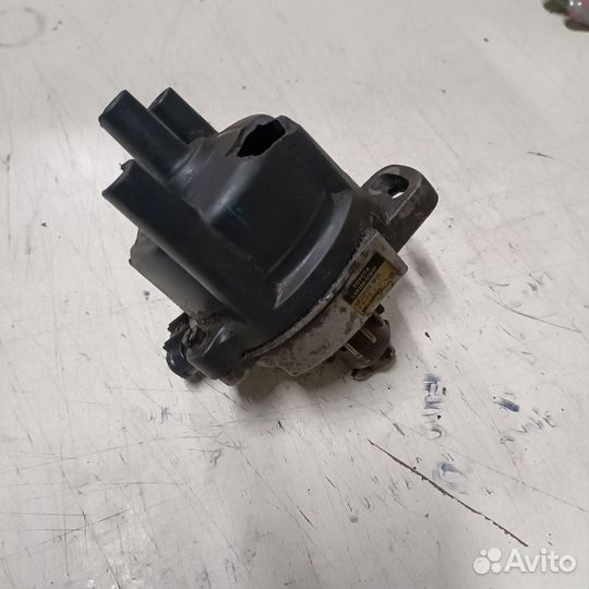 Распределитель зажигания Toyota Carina E