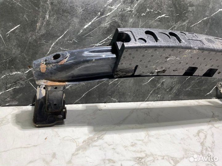 Усилитель бампера Skoda Rapid cfna 2015