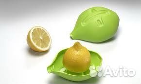 Бутылка, поильник, контейнер для детей