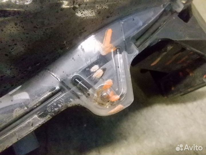 1249473 mazda CX-5 фара правая 2019